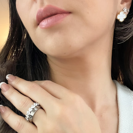 Ring mit Zirkonia und Herzmotiv - wasserfest